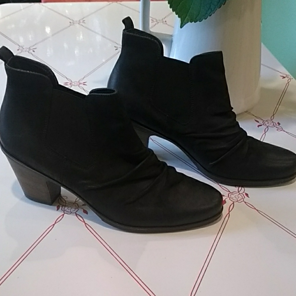 Paul Green booties